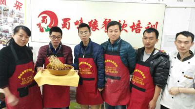 成都學(xué)缽缽雞培訓(xùn)哪家好？