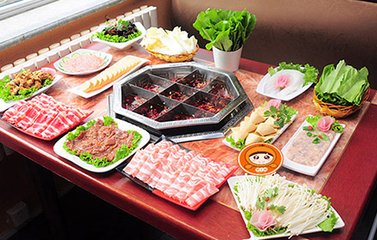 火鍋味道怎樣，湯底和蘸料各占一半的因素，這些蘸料你都吃過(guò)？