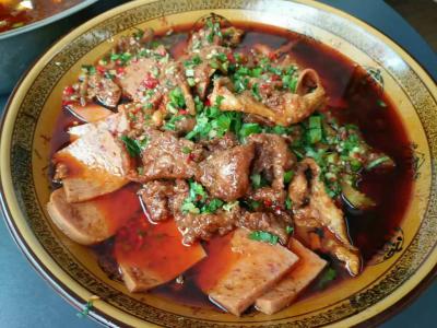 四川冒菜技術(shù)培訓(xùn)哪家靠譜？零基礎(chǔ)授課指導(dǎo)開店經(jīng)營