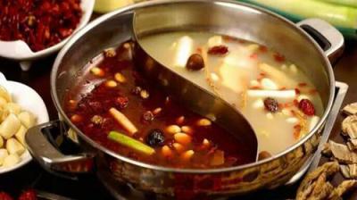 四川火鍋底料技術(shù)哪里好？免費(fèi)提供開(kāi)店技術(shù)指導(dǎo)