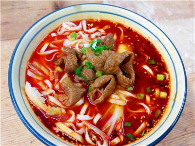 四川哪里有學(xué)做面食技術(shù)做法學(xué)校？全部實(shí)際操作