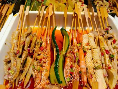 冷串串缽缽雞技術(shù)培訓(xùn)學(xué)校哪家好？餐飲小吃培訓(xùn)班