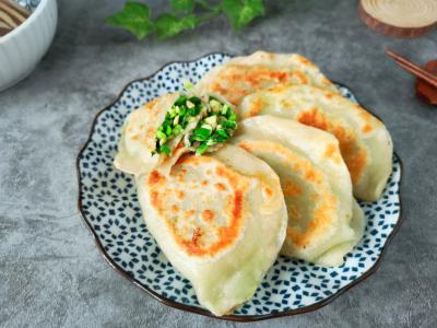 成都哪里可以培訓(xùn)韭菜盒子技術(shù)？小吃技術(shù)培訓(xùn)學(xué)校