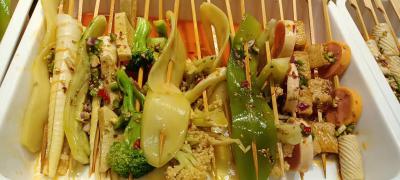 鹵杯冷串串培訓(xùn)學(xué)校哪里好？底料培訓(xùn)采用精心配方烹制