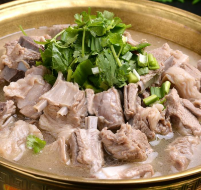 成都餐飲技術(shù)培訓學校，學習羊肉湯技術(shù)哪里比較好？