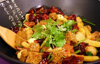 成都小吃技術(shù)培訓班，麻辣香鍋技術(shù)培訓創(chuàng)業(yè)哪里好？