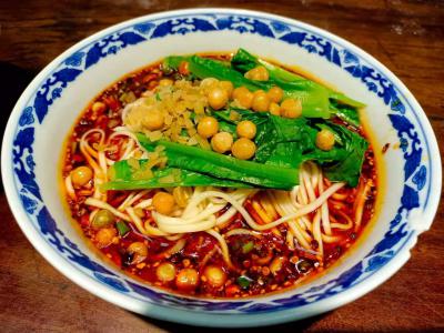 學(xué)做重慶小面技術(shù)培訓(xùn)哪里好？