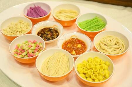 培訓(xùn)面食班學(xué)技術(shù)可以嗎？學(xué)各種面食技術(shù)培訓(xùn)