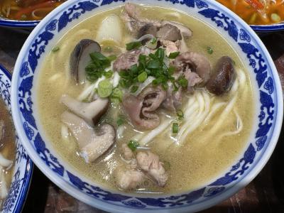 有哪些培訓(xùn)面食機(jī)構(gòu)？如何判斷面食技術(shù)培訓(xùn)費(fèi)用是否公道？